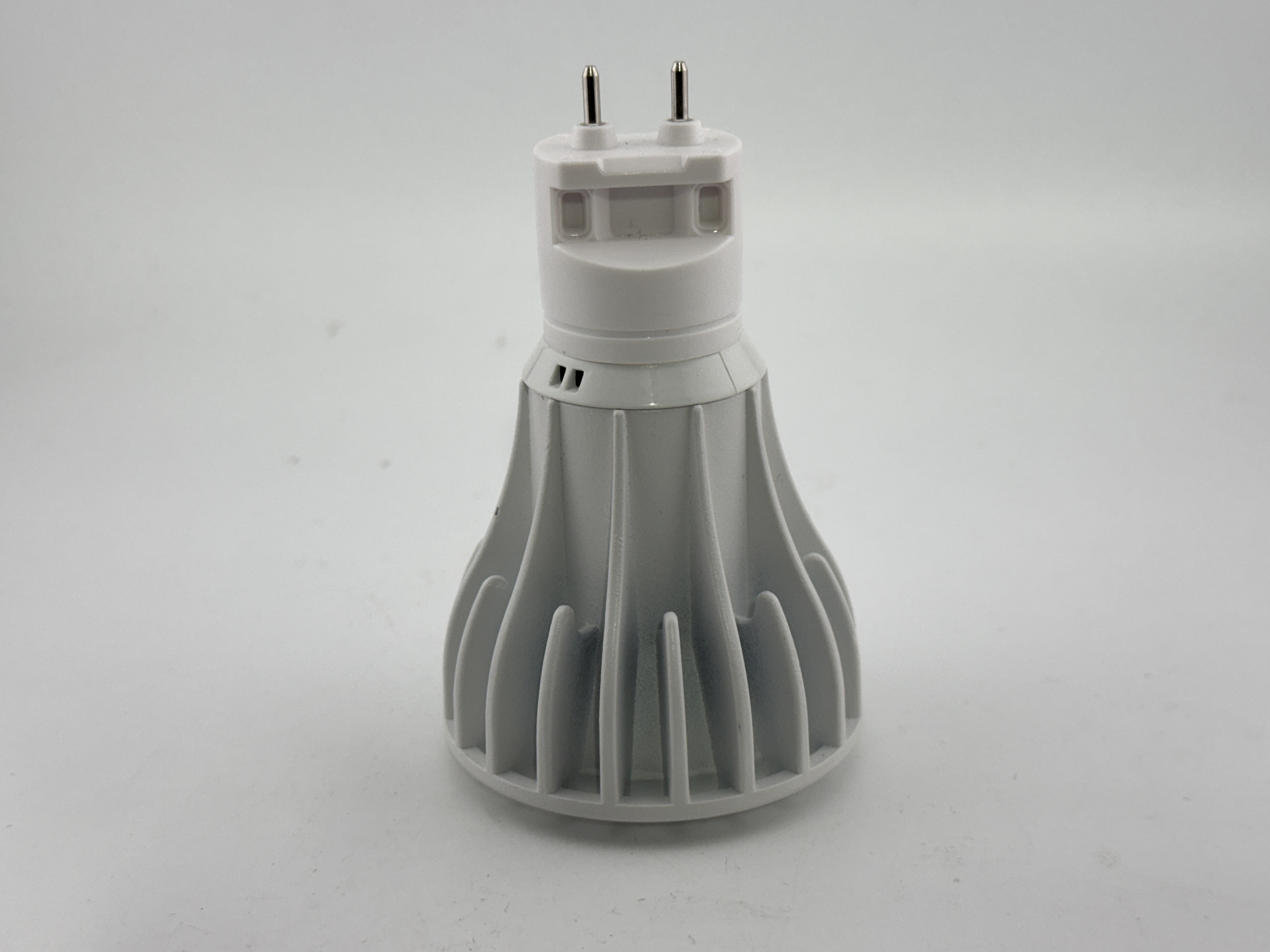 G12 LED Lamp 16 Watt 100-277 VAC 24 Degree NCNRNW
