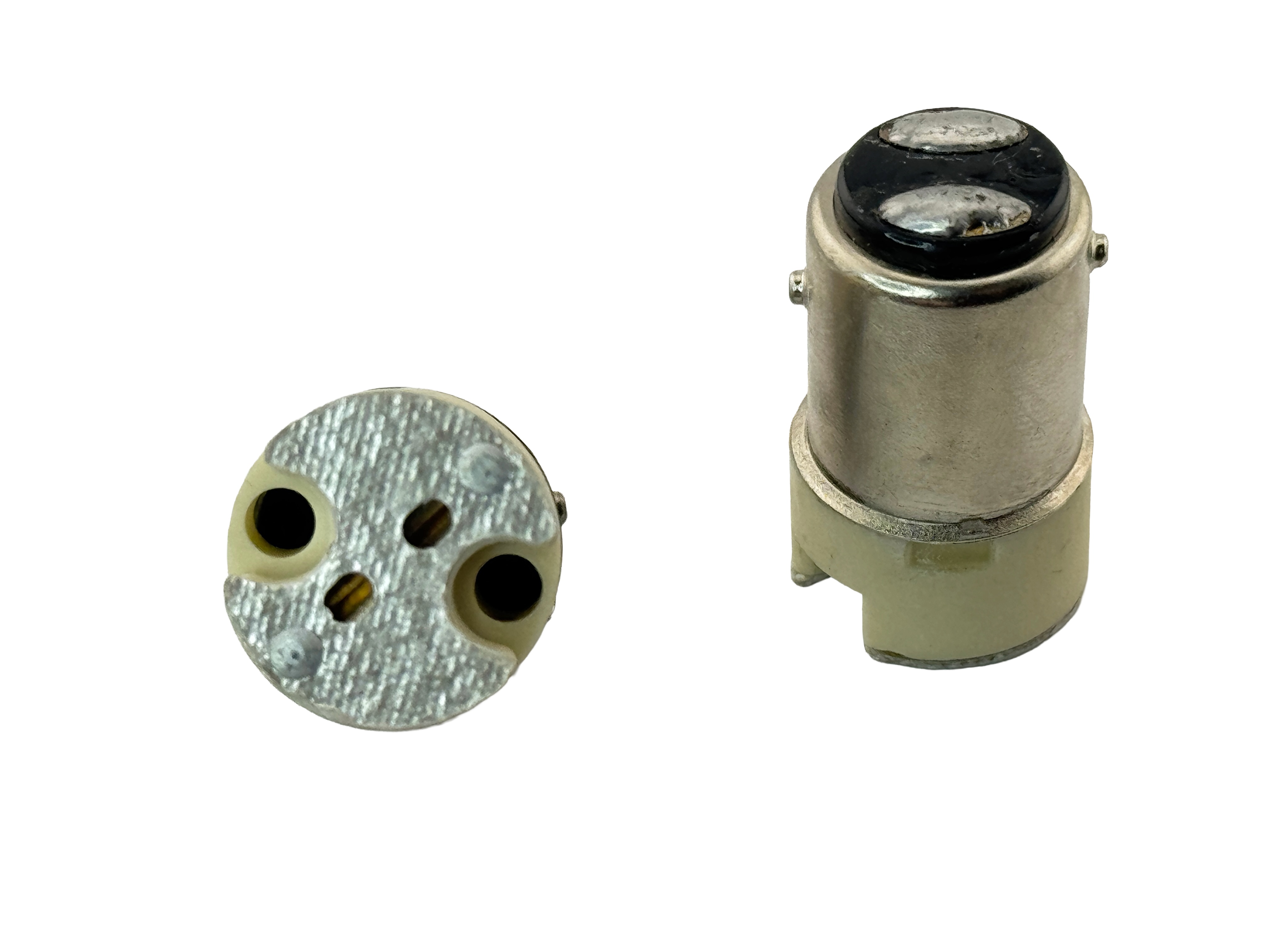 Rebaydo 2pcs BAY15D male to GU4.0 GU5.3 female