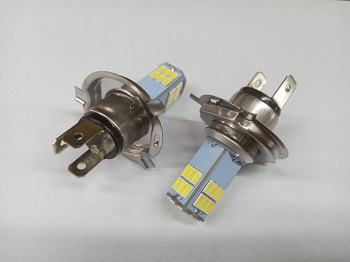 Two Flosser 92145 Ultra-Bright H4 Halogen Bulbs Off-Road 12V 145/100 Watt
